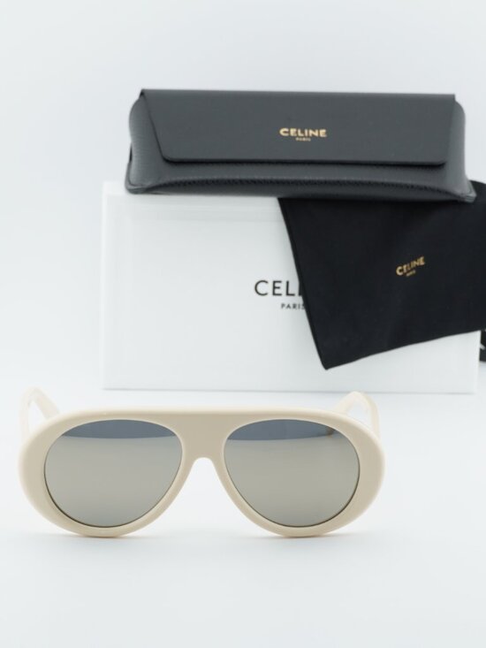 Celine CL40300U APRES SKI CAPSULE 25C Sunglasses Ivory Aviator Frame